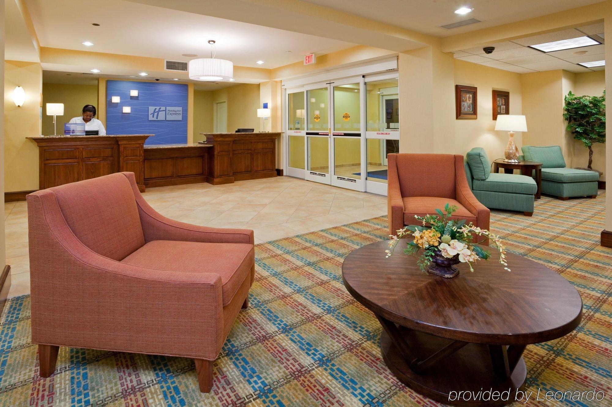 Holiday Inn Express Hotel & Suites Greensboro - Airport Area By Ihg Εξωτερικό φωτογραφία