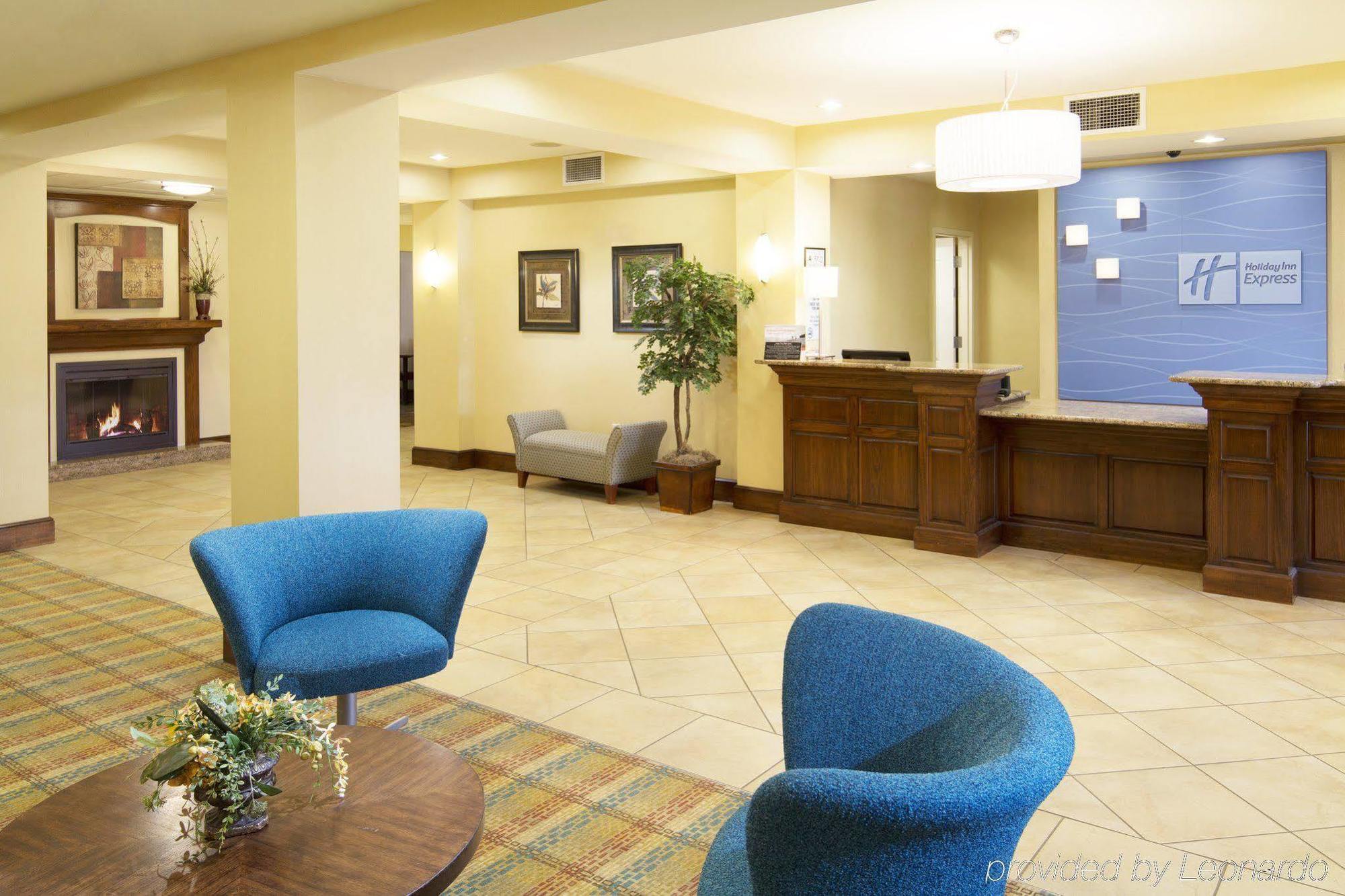 Holiday Inn Express Hotel & Suites Greensboro - Airport Area By Ihg Εξωτερικό φωτογραφία